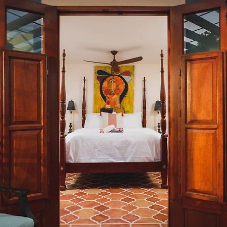 Puertas Bed & Breakfast Векес Екстериор снимка