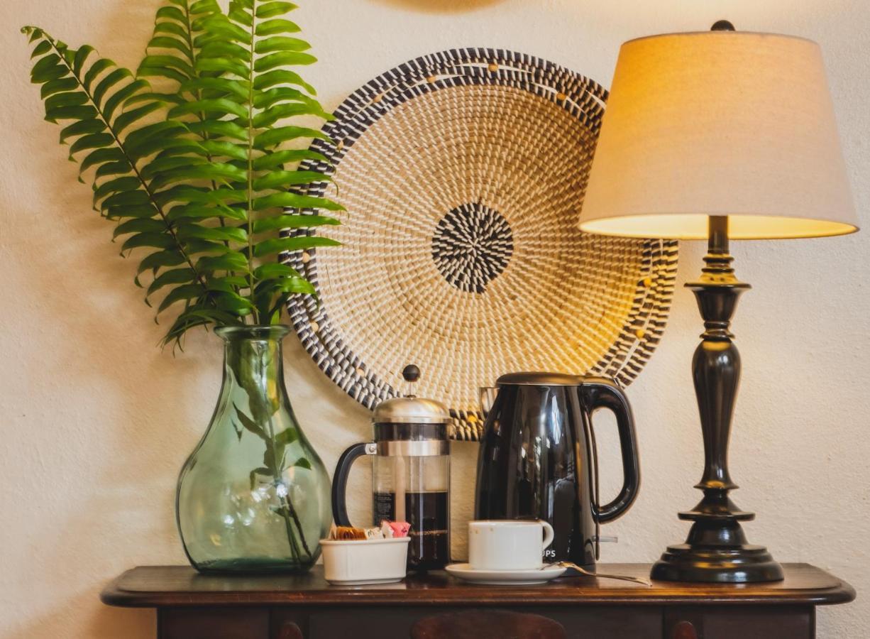 Puertas Bed & Breakfast Векес Екстериор снимка