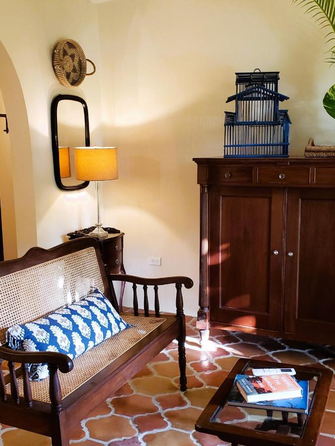 Puertas Bed & Breakfast Векес Екстериор снимка